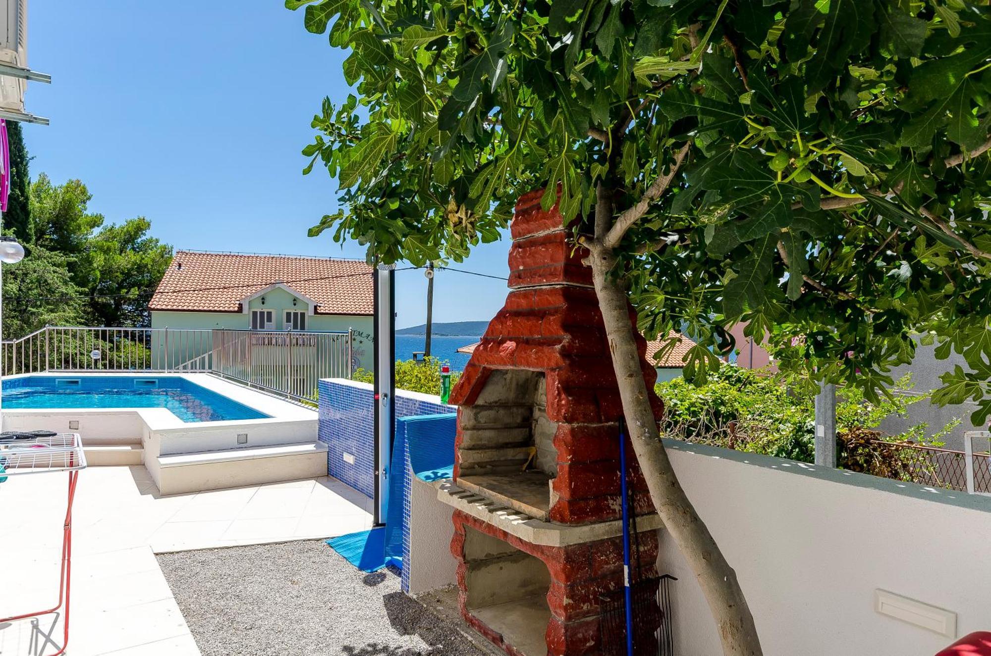 Villa Pinky And Superior Trogir Seget Vranjica Exterior photo